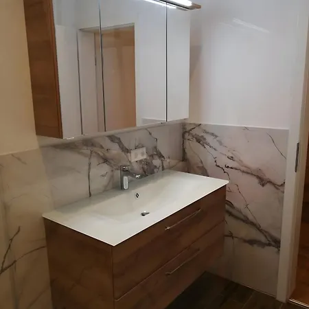 Apartment Stremlow Meersburg