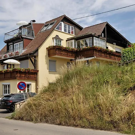 Stremlow Meersburg